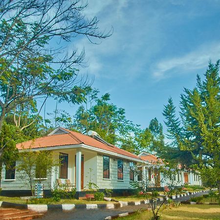 Ngorongoro Corridor Lodge Карату Экстерьер фото
