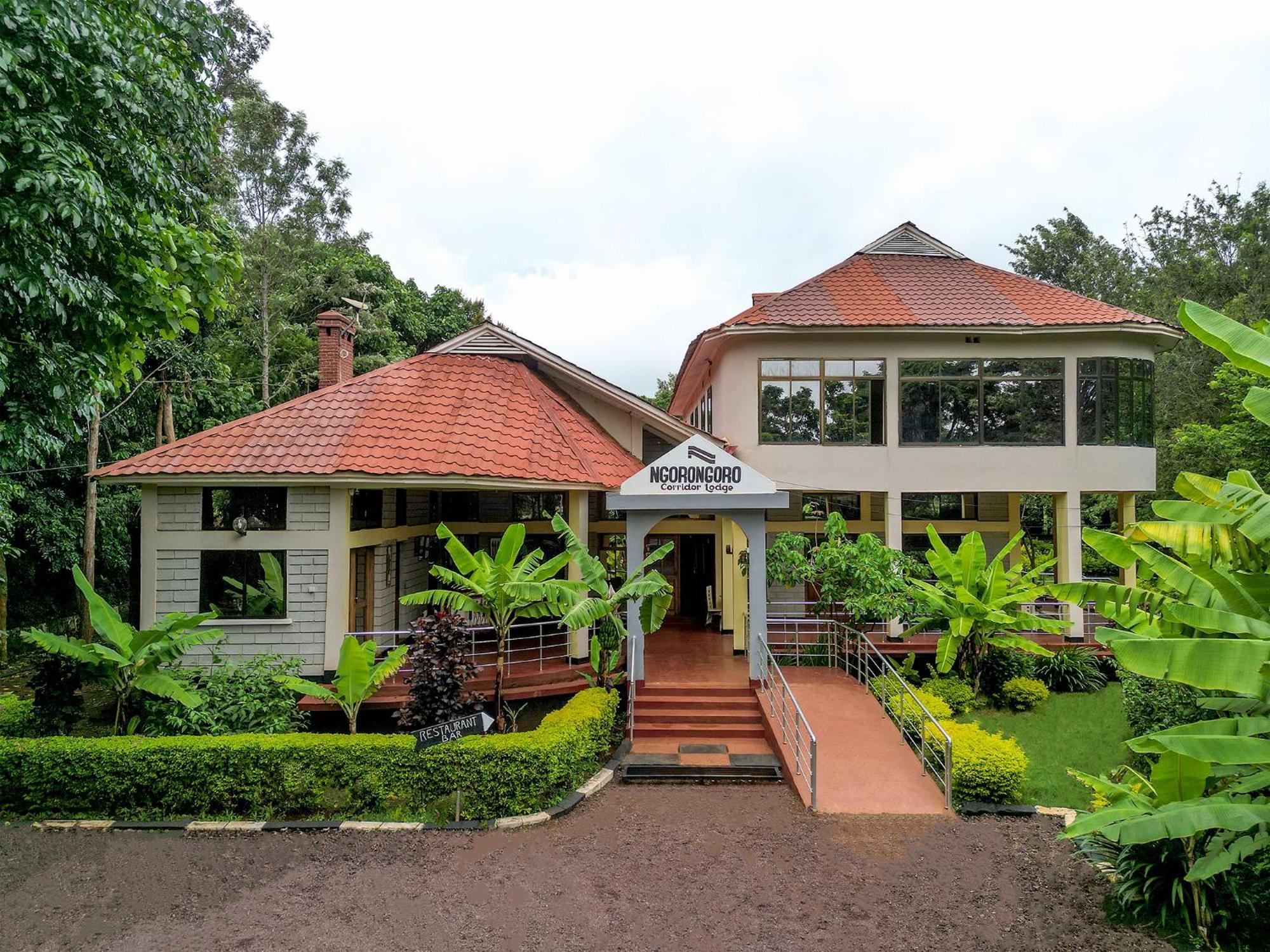 Ngorongoro Corridor Lodge Карату Экстерьер фото